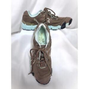 Vintage PUMA Womens Running Shoes Complete Trail 100 Gorpcore Athletic Sz 8M